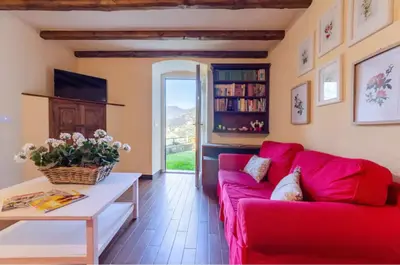 Area soggiorno di Villa Diana by PortofinoHomes