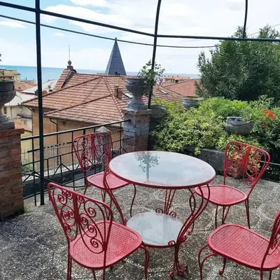 Benedetta Beautiful House - By the Sea