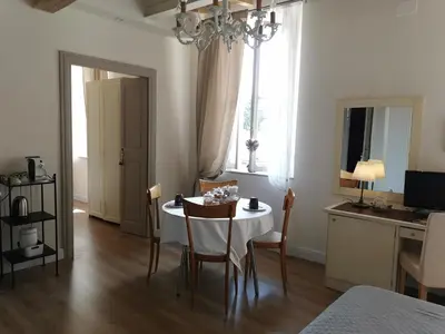 Cucina o angolo cottura di AriediParma - Rooms&apartments