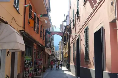 Vista generica su Moneglia o vista sulla città dall'interno dell'appartamento