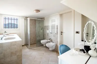 Bagno di Villa Silvia Apartment - Private Pool