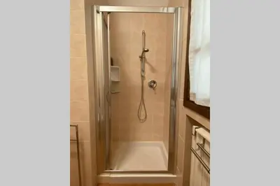 Bagno di 6.4.6 - Via Jodi 6