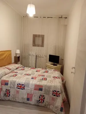 Letto o letti in una camera di Marino