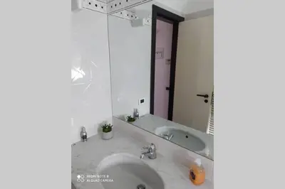 Bagno di Casa Riccò di Cinzia e Samuele