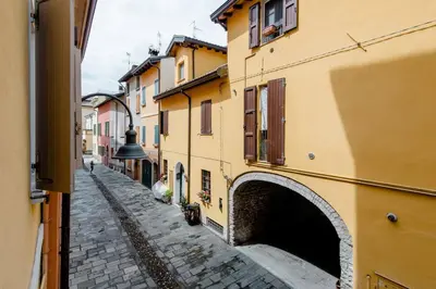 Il quartiere o una zona nella vicinanze dell'affittacamere