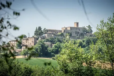 Paesaggio naturale nelle vicinanze della villa