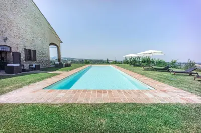 Piscina di Villa Ca de Poi - Tabiano Castle Country Villas o nelle vicinanze