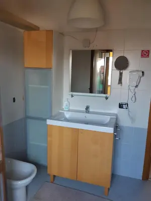 Bagno di CASA CERVI
