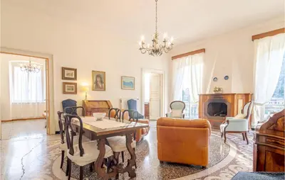 Area soggiorno di Cozy Home In Zoagli With Wifi