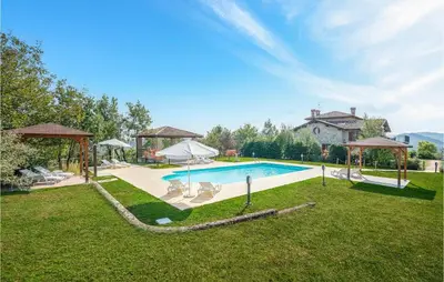 Piscina di Mimosa 1 o nelle vicinanze