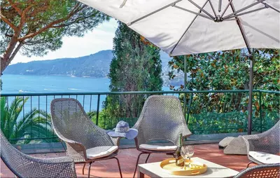 Paesaggio naturale nelle vicinanze della casa vacanze