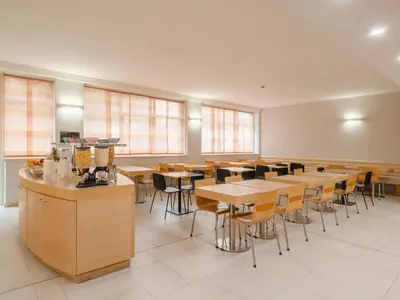 Ristorante o altro punto ristoro di B&B HOTEL Remilia