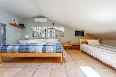 Letto o letti in una camera di Apartment in the city center with SELF CHECK-IN