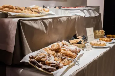 Cibo presso l'hotel o nelle vicinanze