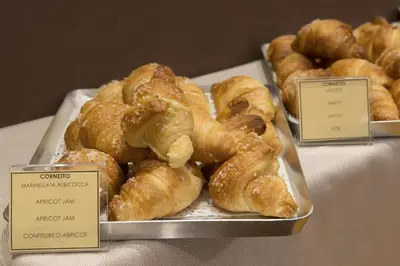 Cibo presso l'hotel o nelle vicinanze