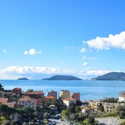 Amazing Home In Santo Stefano Magra