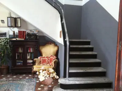 Biblioteca nell'hotel