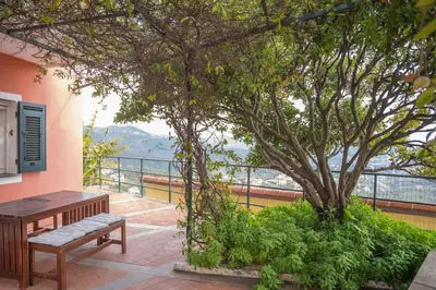 Paesaggio naturale nelle vicinanze della casa vacanze