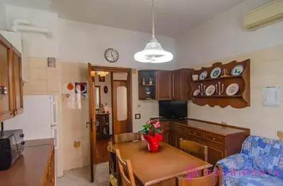 Cucina o angolo cottura di FuoriPorta Affitti Brevi - Incantevole Residenza Retro