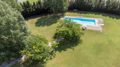 Piscina di Eurhotel o nelle vicinanze