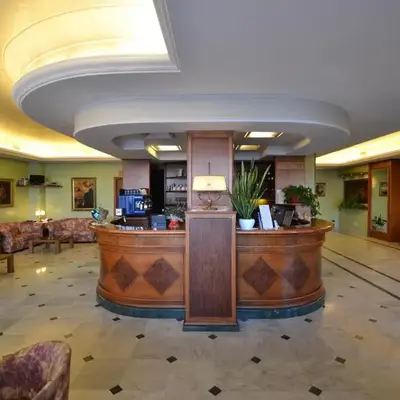 Sun Hotel