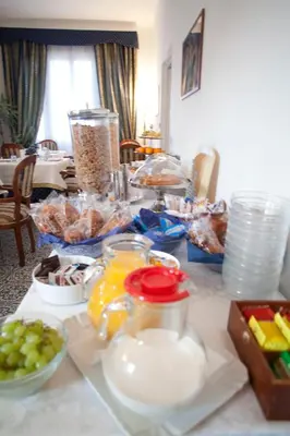 Cibo presso l'hotel o nelle vicinanze