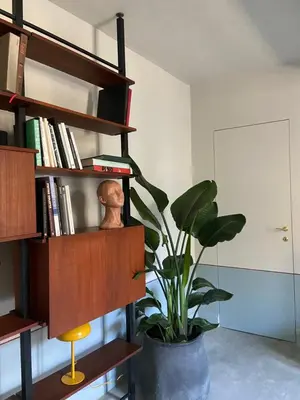 Biblioteca nella casa vacanze