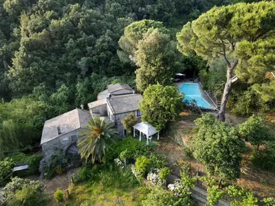 Piscina di VECCHIO MULINO FONTONA Ortensia o nelle vicinanze