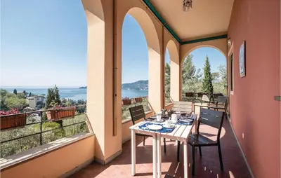 Paesaggio naturale nelle vicinanze della casa vacanze