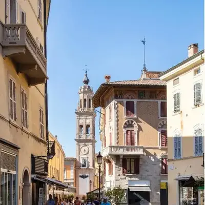 HOUSE Cavour 24 In the heart of Downtown Parma
