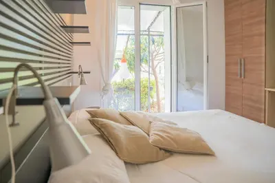 Letto o letti in una camera di MIMOSA - Villa Luisa: Pace, Relax a 2 passi dal mare