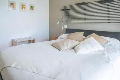 Letto o letti in una camera di MIMOSA - Villa Luisa: Pace, Relax a 2 passi dal mare