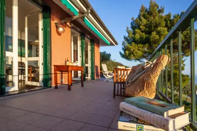 Balcone o terrazza di Orizzonti blu! In villaggio esclusivo con terrazza