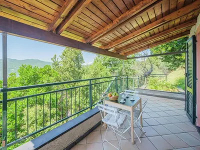 Balcone o terrazza di Apartment Lambrusca by Interhome