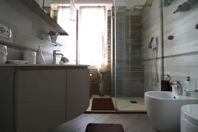 Bagno di Una Conchiglia sul Mare Attico vista Portofino