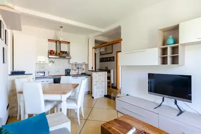 Cucina o angolo cottura di JOIVY Kiki House