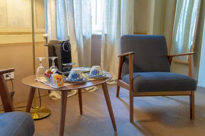 Set per la preparazione di tè e caffè presso Palazzo Glori 6