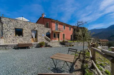 Paesaggio naturale nelle vicinanze dell'agriturismo