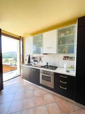 Cucina o angolo cottura di Appartamento vista colline