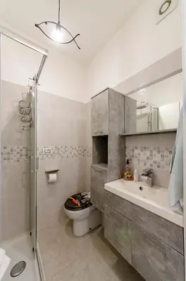 Bagno di JOIVY Flat with Terrace & Parking
