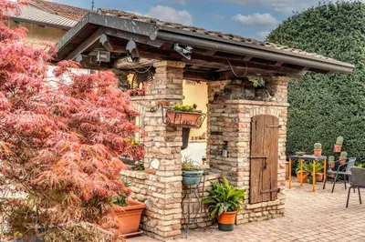 Giardino di Agriturismo Pozzo Fiorito