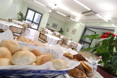 Cibo presso l'hotel o nelle vicinanze