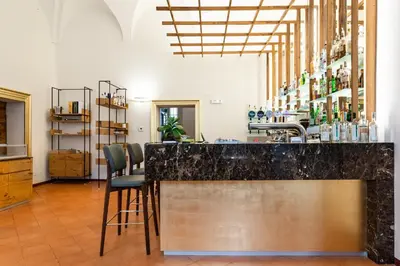 Salone o bar di Bonacolsi Collection, MantegnaHotels