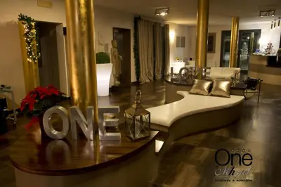 Area soggiorno di OneMhotel