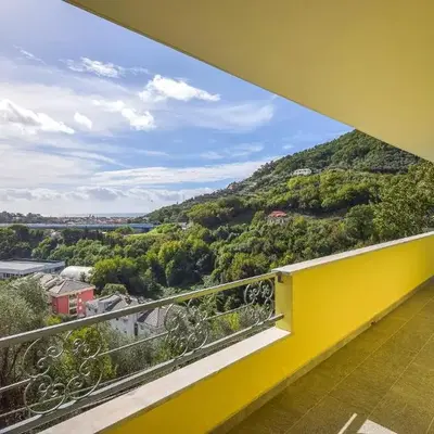 Lovely Home In Chiavari With Wifi