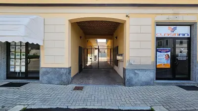 Planimetria di CASA OLTREPO comodo centrale ma silenzioso parcheggio interno