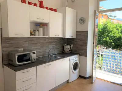 Cucina o angolo cottura di Oliver sulla via del mare