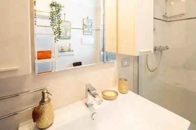 Bagno di Appartamento a Modena, comodo a tutti i servizi