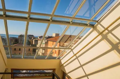 Balcone o terrazza di 083 - Casa Grande con Attico condominiale vista mare, 500 metri dalla spiaggia