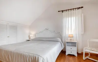 Letto o letti in una camera di 3 Bedroom Lovely Home In Sestri Levante